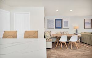 Pacific Beach Condo - 3 Bed & 3 Bath - San Diego, California