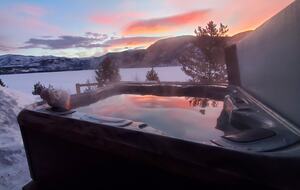 Sophisticated Lake House with Scenic Vistas and Spacious Design - Grand Lake, Colorado