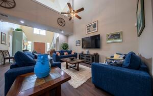 Gator Manor | A Private Estate Retreat Near Orlando - Oviedo, Florida