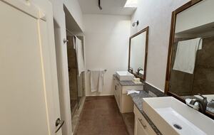 Privada Corbeta - Acapulco, Mexico