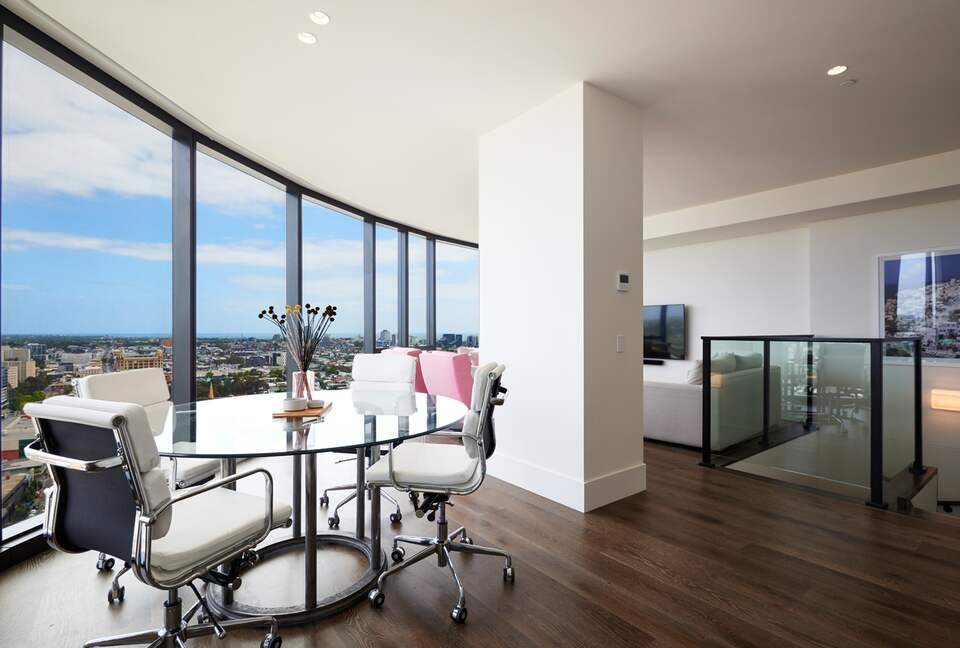 Skyline Elegance | A Dual-Level Retreat in South Yarra - South Yarra, Australia