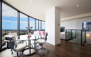 Skyline Elegance | A Dual-Level Retreat in South Yarra - South Yarra, Australia