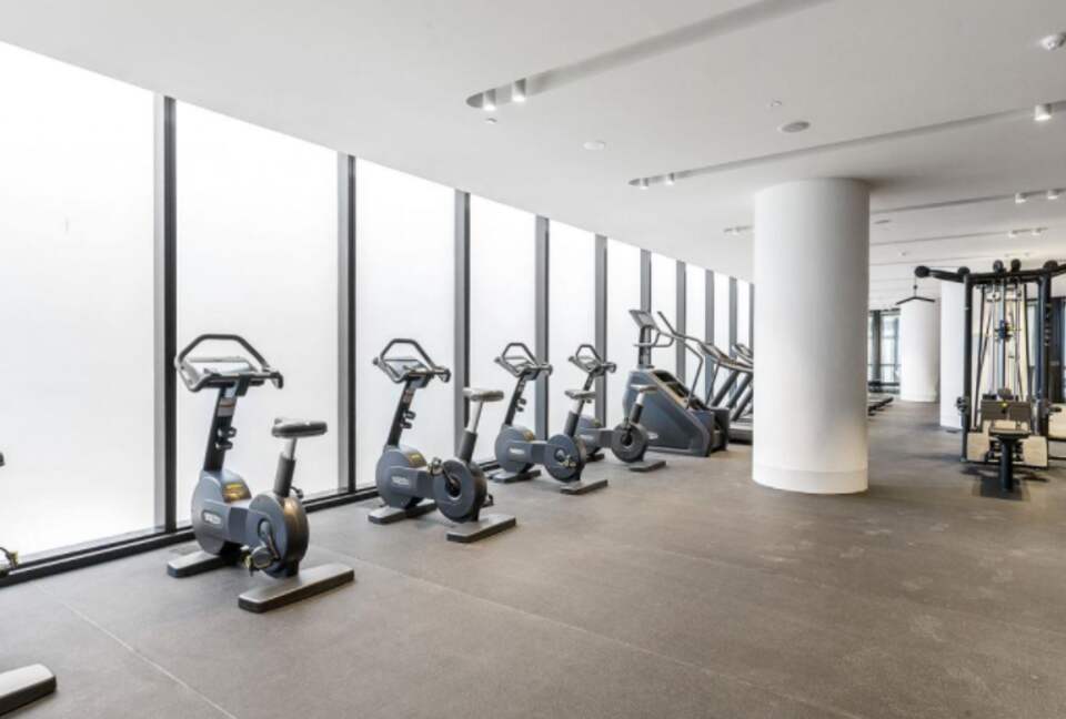 Skyline Elegance | A Dual-Level Retreat in South Yarra - South Yarra, Australia