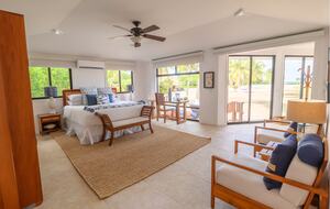 Royal Belize Private Island - Ragged Caye, Belize