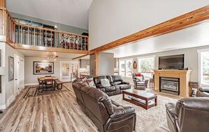 Expansive Mountain Retreat Near Palisades & Jackson Hole - Irwin, Idaho