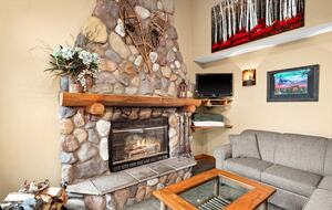 North Shore Escape with Moose Mountain Views - Lutsen, Minnesota