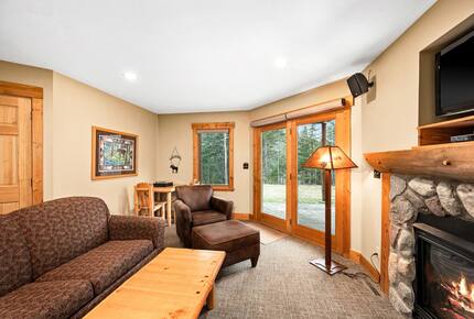 North Shore Escape with Moose Mountain Views - Lutsen, Minnesota