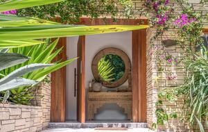 Palma House | Seacliff Serenity in Byron Bay - Byron Bay, Australia