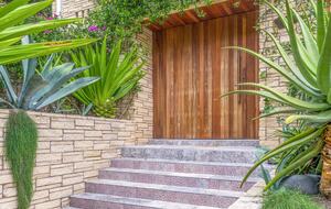 Palma House | Seacliff Serenity in Byron Bay - Byron Bay, Australia