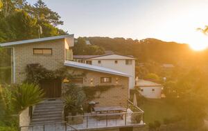 Palma House | Seacliff Serenity in Byron Bay - Byron Bay, Australia