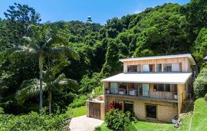 Palma House | Seacliff Serenity in Byron Bay - Byron Bay, Australia