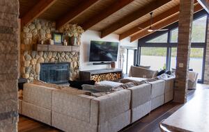 Sophisticated Lake House with Scenic Vistas and Spacious Design - Grand Lake, Colorado