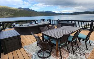 Sophisticated Lake House with Scenic Vistas and Spacious Design - Grand Lake, Colorado