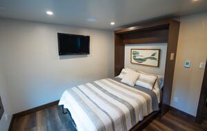 Sophisticated Lake House with Scenic Vistas and Spacious Design - Grand Lake, Colorado