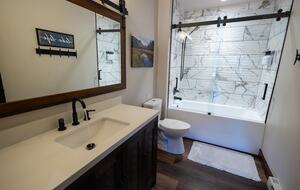 Sophisticated Lake House with Scenic Vistas and Spacious Design - Grand Lake, Colorado