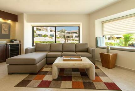 Oceanfront Horizon Escape - Cabo San Lucas, Mexico