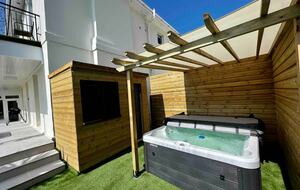 Luxury Living on Babbacombe Downs - Torquay, United Kingdom