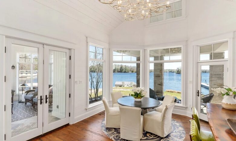 Muskoka Lakeside Grandeur | Private Helipad - Muskoka, Canada