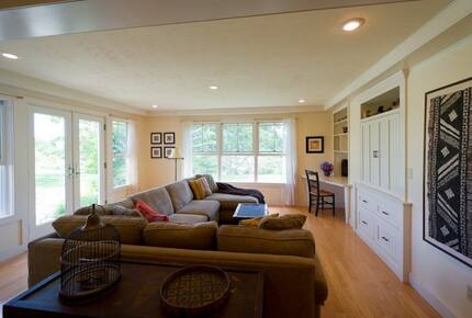 Hill House on exclusive Martha's Vineyard Island - Aquinnah, Massachusetts