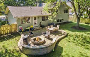 Charming Naperville Haven Near Downtown - Naperville, Illinois