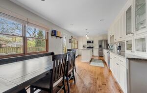 Charming Naperville Haven Near Downtown - Naperville, Illinois