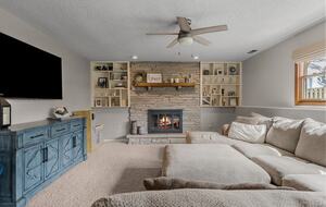 Charming Naperville Haven Near Downtown - Naperville, Illinois