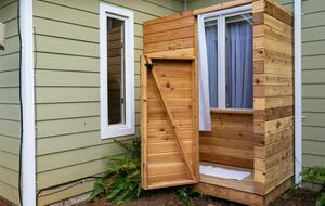 Modern Comfort Meets Vintage Charm in Oregon Wine Country - Newberg, Oregon