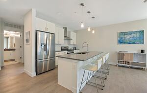 Bright Retreat with Rocky Mountain Backdrop - Denver, Colorado