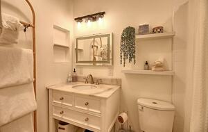 DuneSide Bungalow | A Cozy Walk-to-Beach Escape - Oxnard, California