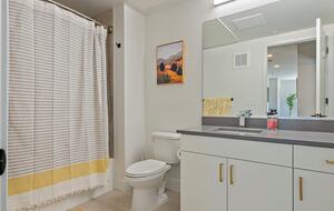 Bright Retreat with Rocky Mountain Backdrop - Denver, Colorado