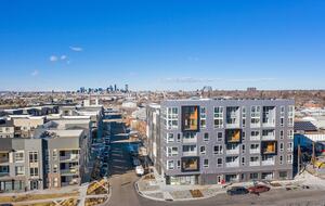 Bright Retreat with Rocky Mountain Backdrop - Denver, Colorado