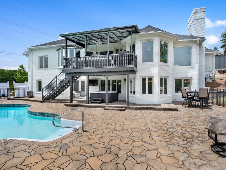 Panoramic Lake Wylie Escape with Private Pool & Dock - Rock Hill, South Carolina