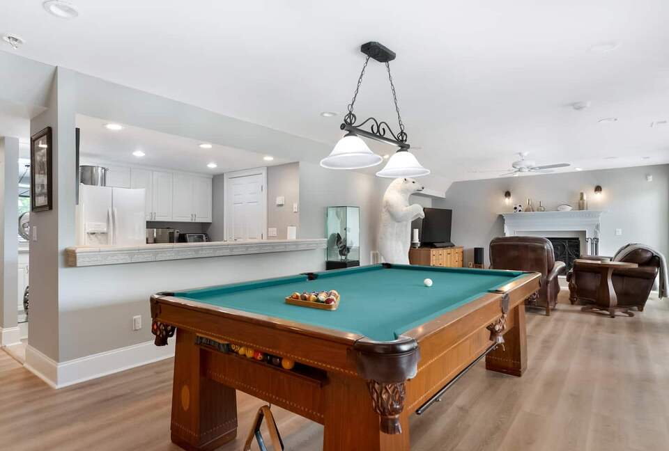 Panoramic Lake Wylie Escape with Private Pool & Dock - Rock Hill, South Carolina