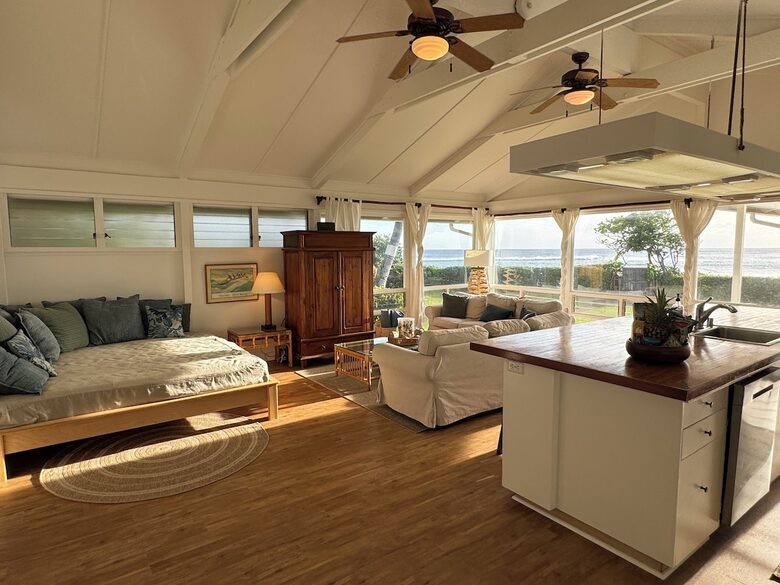 Oceanfront Escape on Oahu’s West Side - Waianae, Hawaii