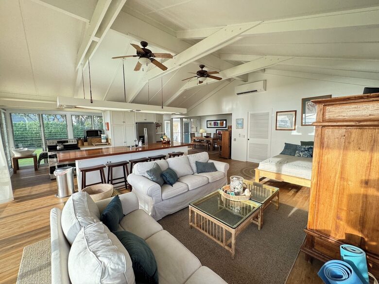 Oceanfront Escape on Oahu’s West Side - Waianae, Hawaii