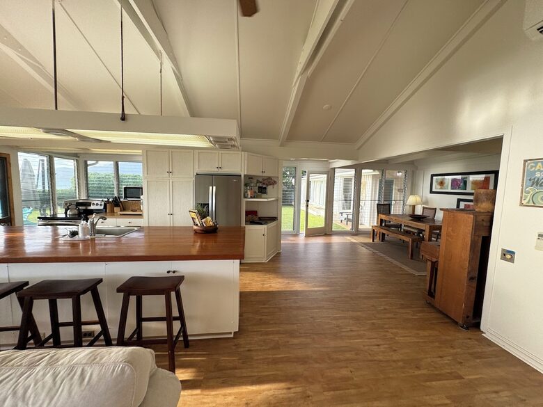 Oceanfront Escape on Oahu’s West Side - Waianae, Hawaii