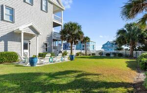 Coastal Elegance with Ocean Views & Private Pool Retreat - Emerald Isle, North Carolina