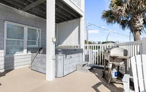 Coastal Elegance with Ocean Views & Private Pool Retreat - Emerald Isle, North Carolina