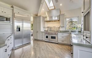 Modern Mountain Elegance in Park City - Park City, Utah