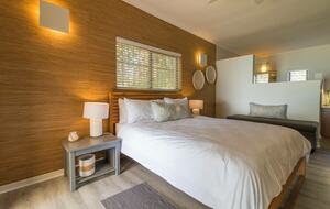 Sophisticated Coastal Haven with Pool & Sea Views - Umdloti, Durban, South Africa