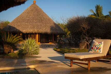 Oceanfront Tranquility at Casa del Surfista - La Saladitas, Mexico
