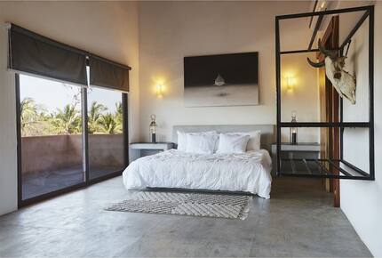 Oceanfront Tranquility at Casa del Surfista - La Saladitas, Mexico