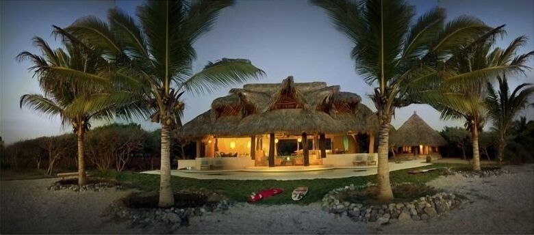 Oceanfront Tranquility at Casa del Surfista - La Saladitas, Mexico