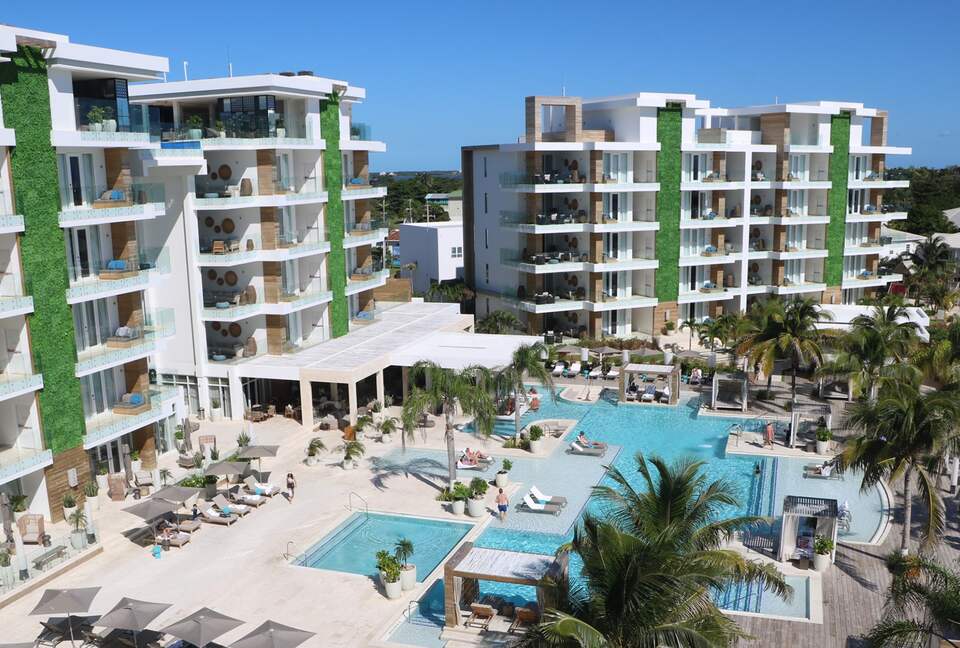 Ambergris Caye Coastal Retreat - San Pedro, Belize