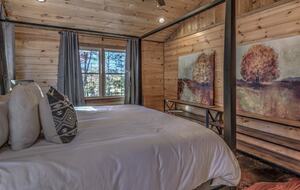 Elegant Blue Ridge Getaway with Outdoor Luxury & Game Room - Blue Ridge, Georgia