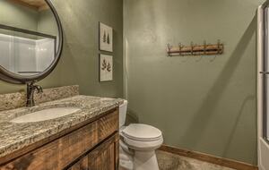 Elegant Blue Ridge Getaway with Outdoor Luxury & Game Room - Blue Ridge, Georgia