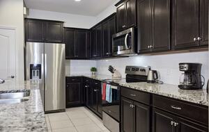 Elegant Escape Near the Magic - Four Corners, Florida