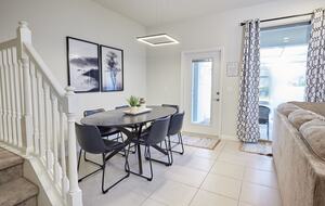 Elegant Escape Near the Magic - Four Corners, Florida