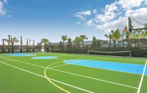 Elegant Escape Near the Magic - Four Corners, Florida