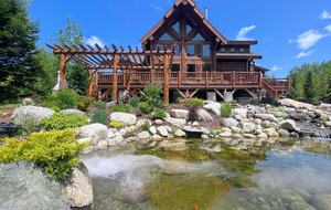 Bretton Woods Luxurious Lodge - Bretton Woods, New Hampshire